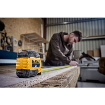 Рулетка DeWALT COMPACT, 8мх28мм. (DWHT38128-0)