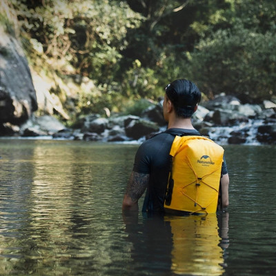 Рюкзак туристичний Naturehike водонепроникний NH21FSB04 40л бежевий (6927595788264)