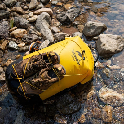 Рюкзак туристичний Naturehike водонепроникний NH21FSB04 40л бежевий (6927595788264)