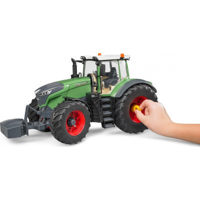 Спецтехника Bruder Трактор Fendt 1050 Vario с фигуркой и аксессуарами для ремонта (04041)
