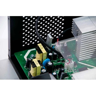 Сонячний інвертор Must PV18-3224VPM, 3200W, 24V (PV18-3224VPM)