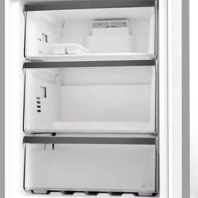 Холодильник Whirlpool WHK 26402 XP4U