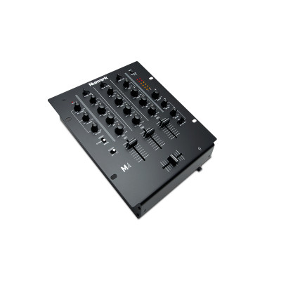 DJ-микшер Numark M4