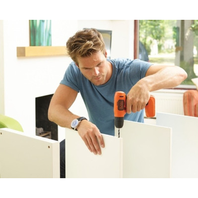 Шуруповерт Black&amp;Decker BDCD8