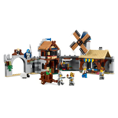 Конструктор LEGO Creator Середньовічний замок із лицарем на коні (31168)
