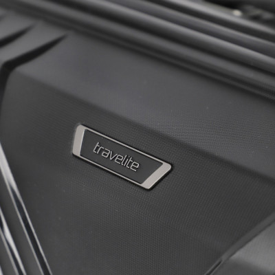 Валіза Travelite Elvaa Black L (TL076349-01)