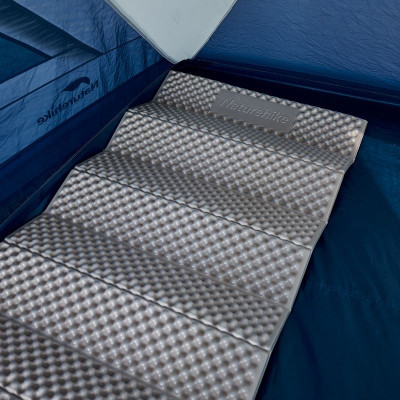 Туристичний килимок Naturehike IXPE CNK2300DZ017 алюмінієва плівка 200 x 65 х 2 см темно-блакитний (6976023923197)