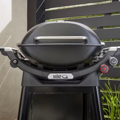 Гриль-барбекю Weber Q3200N Black (1501126)
