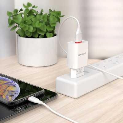 Зарядний пристрій BOROFONE BA20A Sharp charger White (BA20AW)