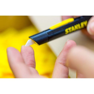 Ніж монтажний Stanley з висувним керамічним лезом, L=130 мм. (STHT0-10293)