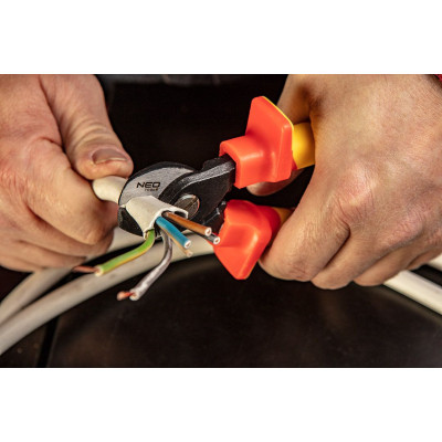 Кабелеріз Neo Tools діелектричний, 160 мм, 1000V, CrV (01-233)
