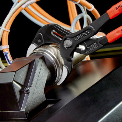 Ключ KNIPEX трубний 250мм (81 01 250)