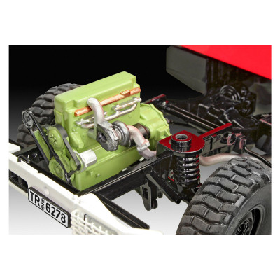 Збірна модель Revell Пожежна машина Unimog U1300L TLF 8/18 рівень 5 масштаб 1:24 (RVL-07512)