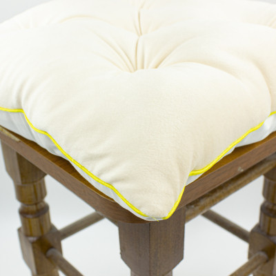 Подушка на стілець MirSon 28-0004 Cream Velvet 40х40 см (2200006185888)