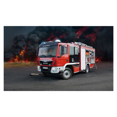 Збірна модель Revell Пожежна машина VARUS 4x4 рівень 4 масштаб 1:24 (RVL-07452)