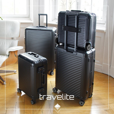 Валіза Travelite Next Black M (TL079948-01)