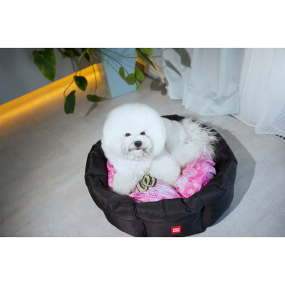 Лежак для тварин Collar Waudog Relax &quot;Чудо-жінка&quot; зі змінною подушкою L 49х59х20 см (226-2007)