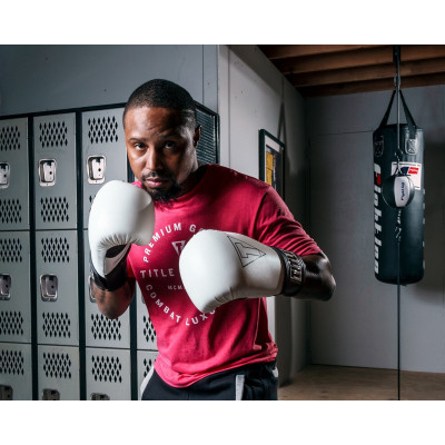 Боксерські рукавички Title Boxing Vegan Gloves White/Black 14 oz (VGFBG 14 oz WH/BK)