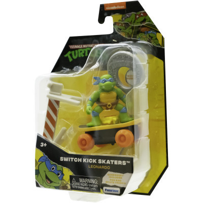 Ігровий набір Funrise TMNT Черепашки-ніндзя класичні Скейтбордист з лаунчером Леонардо (71040)