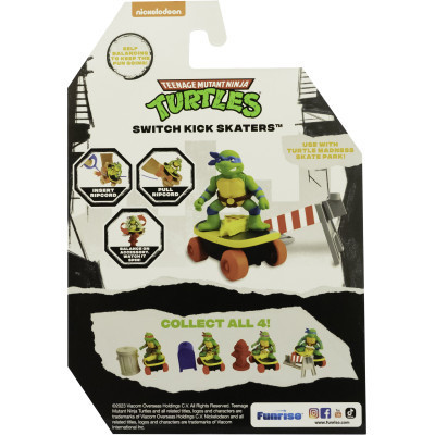 Ігровий набір Funrise TMNT Черепашки-ніндзя класичні Скейтбордист з лаунчером Леонардо (71040)