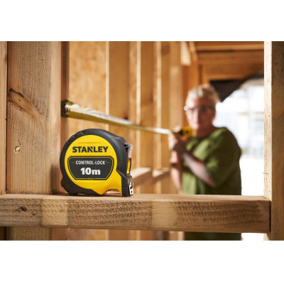 Рулетка Stanley CONTROCONTROL-LOCK 10мх25мм двостороння шкалаL-LOCK 10мх25мм, двосотроння шкала (STHT37233-0)