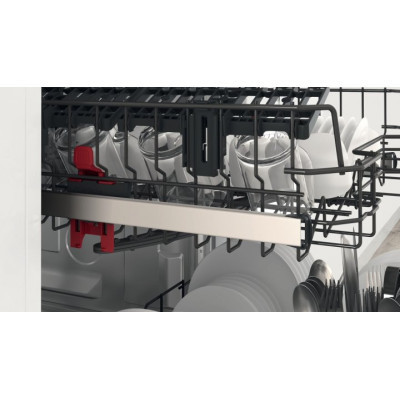 Посудомийна машина Whirlpool WFE2B19X