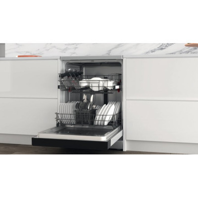 Посудомийна машина Whirlpool WFE2B19X