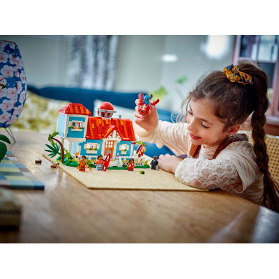 Конструктор LEGO Disney Classic Пляжний будинок Ліло і Стіч (43268)