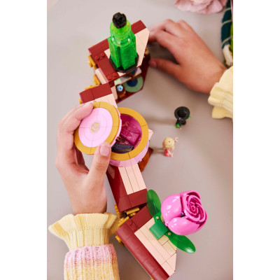 Конструктор LEGO Wicked Кімната Ґлінди й Ельфаби 740 деталей (75683)
