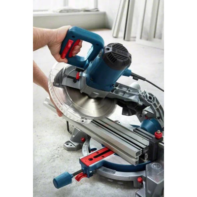 Торцювальна пила Bosch GCM 216 (0.601.B33.000)