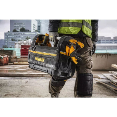 Сумка для інструмента DeWALT сумісна із системою TSTAK, 45x35x25 см (DWST82990-1)
