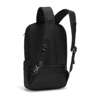 Рюкзак туристичний Pacsafe Metrosafe X 20L чорний (30640100)