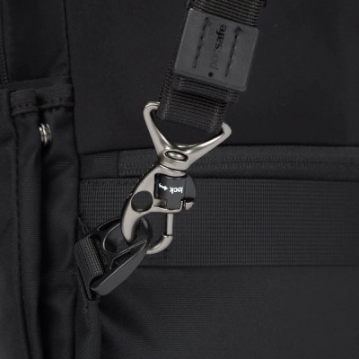Рюкзак туристичний Pacsafe Metrosafe X 20L чорний (30640100)