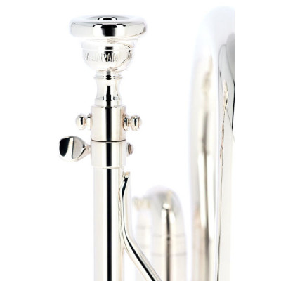Корнет Yamaha YCR-2610SIII Eb