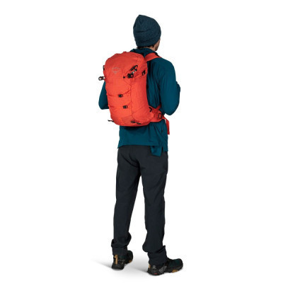 Рюкзак туристичний Osprey Mutant 22 mars orange O/S (009.3110)