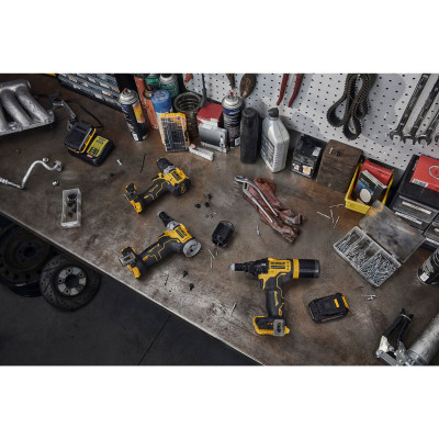 Заклепувальник DeWALT 18 В XR Li-Ion, 10 kN, d.закл.=2.4-4.8 мм (без АКБ та ЗП) (DCF403NT)