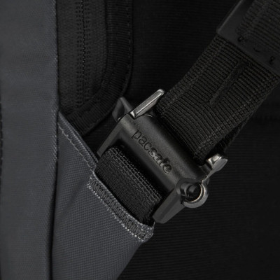 Рюкзак туристичний Pacsafe Metrosafe X Anti-Theft 16&quot; commuter графітовий (30635144)
