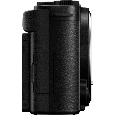 Цифровий фотоапарат Panasonic Lumix DC-S9 Body Jet Black (DC-S9E-K)