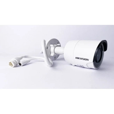 Камера відеоспостереження Hikvision DS-2CD2083G0-I (2.8)
