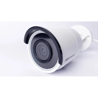Камера відеоспостереження Hikvision DS-2CD2083G0-I (2.8)