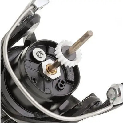 Котушка Shimano Nexave FI 2500S 3+1BB 5.01 (NEX2500SFI)