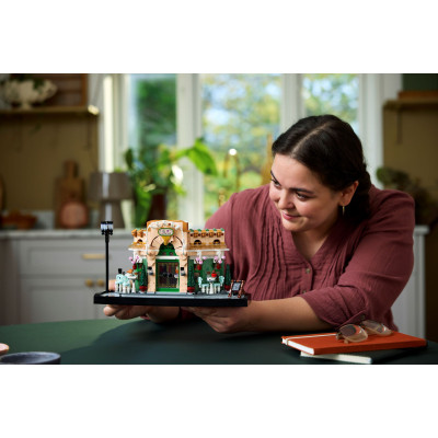 Конструктор LEGO Icons Французька кав&#039;ярня (10362)