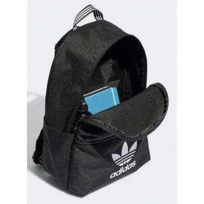 Рюкзак туристичний Adidas Adicolor IJ0761 21L чорний (4066763518684)