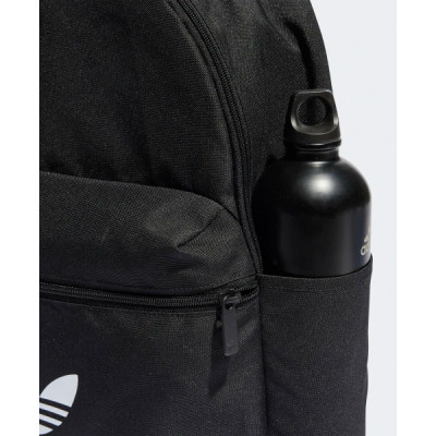 Рюкзак туристичний Adidas Adicolor IJ0761 21L чорний (4066763518684)