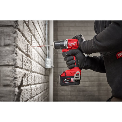 Шуруповерт Milwaukee ударний M18 BLPDRC-202C, 60.5 Нм, 2x2Ah, кейс (4933492822)