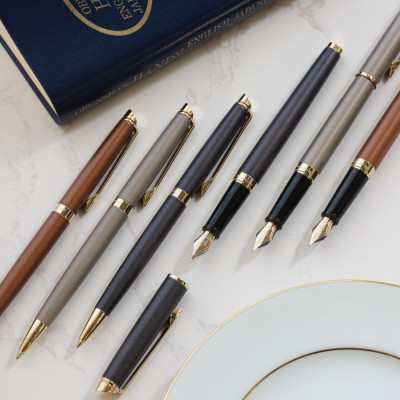 Ручка кулькова Waterman HEMISPHERE Metallic Lava Black GT BP (22 090)