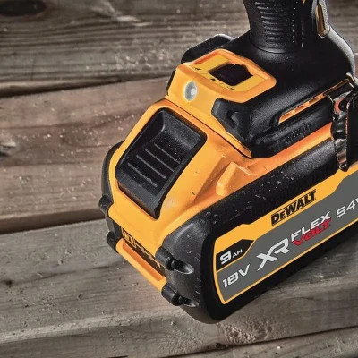 Шуруповерт DeWALT XR Li-lon 18 В, 2 АКБ + ЗП, кейс TSTAK (DCD999X1)