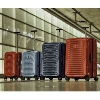 Валіза Victorinox Travel Airox Dark Blue L (Vt610927)