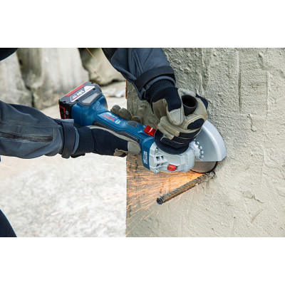 Набір електроіструментів Bosch 18V GWS180-LI, GSB 18V-50, 2х4А (0.615.990.M8S)