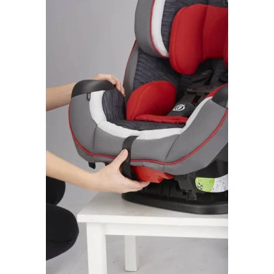 Автокрісло Evenflo Symphony DLX (від 2,2 до 49,8 кг) Hartford Red (032884195404)